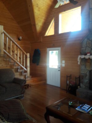Interior - Mountain Cabin located in a gated community, within walking distance to river. (Sparta)