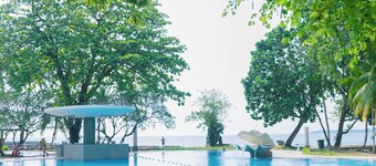 Mutiara Carita Cottages