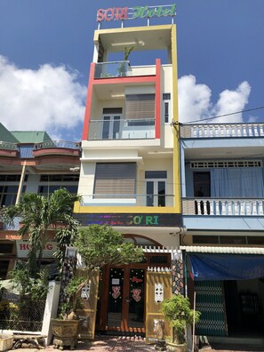 Front of property - So Ri Hotel (Quy Nhon)