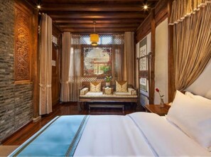 Deluxe Double Room - Floral Hotel Fantu (Lijiang)