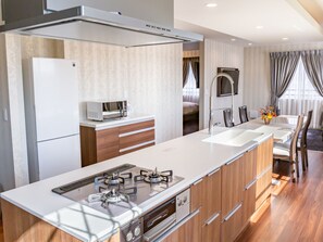 Chambre (J Suite) | Cuisine privée