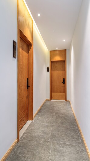Vestibule