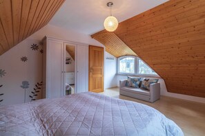 3 chambres, bureau, lit parapluie, Wi-Fi