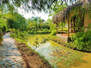 Garden - Riverside Park Eco Resort (Long Ho)