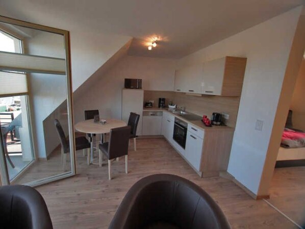 Unclassified image, 1 of 3, button - Apartment 7 - Holiday apartments Jack & Richies (Greifswald)