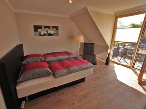 Unclassified image, 3 of 3, button - Apartment 7 - Holiday apartments Jack & Richies (Greifswald)