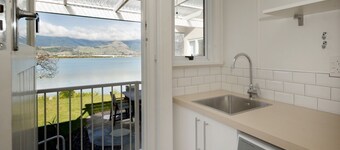 Monaco Waterside Magic - Holiday Home with Magnificent Water Views