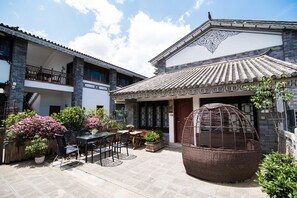 Exterior - Floral Hotel Dali Honglongjing Junrui (Dali)
