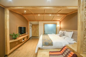 Chambre Deluxe double | Bureau, rideaux d’obscurcissement, accès au Wi-Fi (inclus)