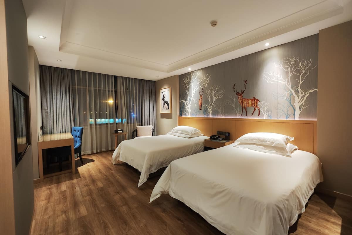 premium twin room | premium bedding, down duvets, pillow-top beds, free minibar items