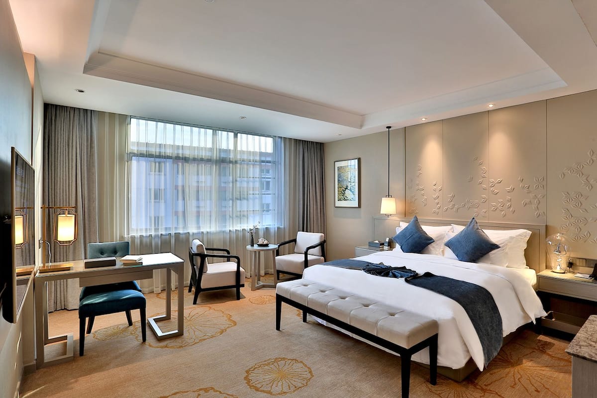 Executive kamer | Luxe beddengoed, donzen dekbedden, pillowtop-bedden
