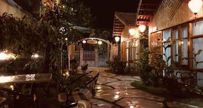 Bungalow with garden view 5 min to Tam Coc and many shop, restaurant...