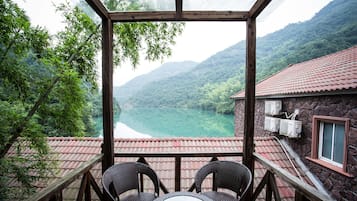 Superior Double Room | Blackout curtains, free WiFi