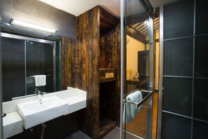 Blackout curtains, free WiFi - Floral Hotel Anji Shuyiquanzhen Valley (Huzhou)