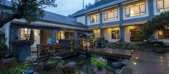 Floral Hotel Anji Zhongdeyuan