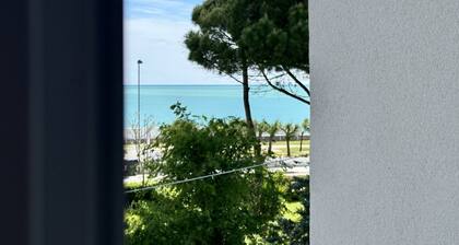 M026 - Marcelli, new three-room apartment with terrace 80 meters from the sea
