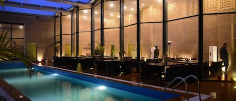 Seasonal outdoor pool