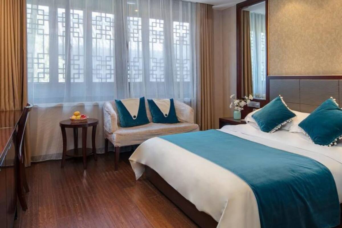 Superior Double Room | Blackout drapes, free WiFi