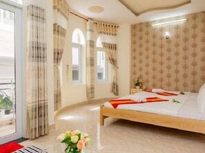 4 slaapkamers, een bureau, gratis wifi