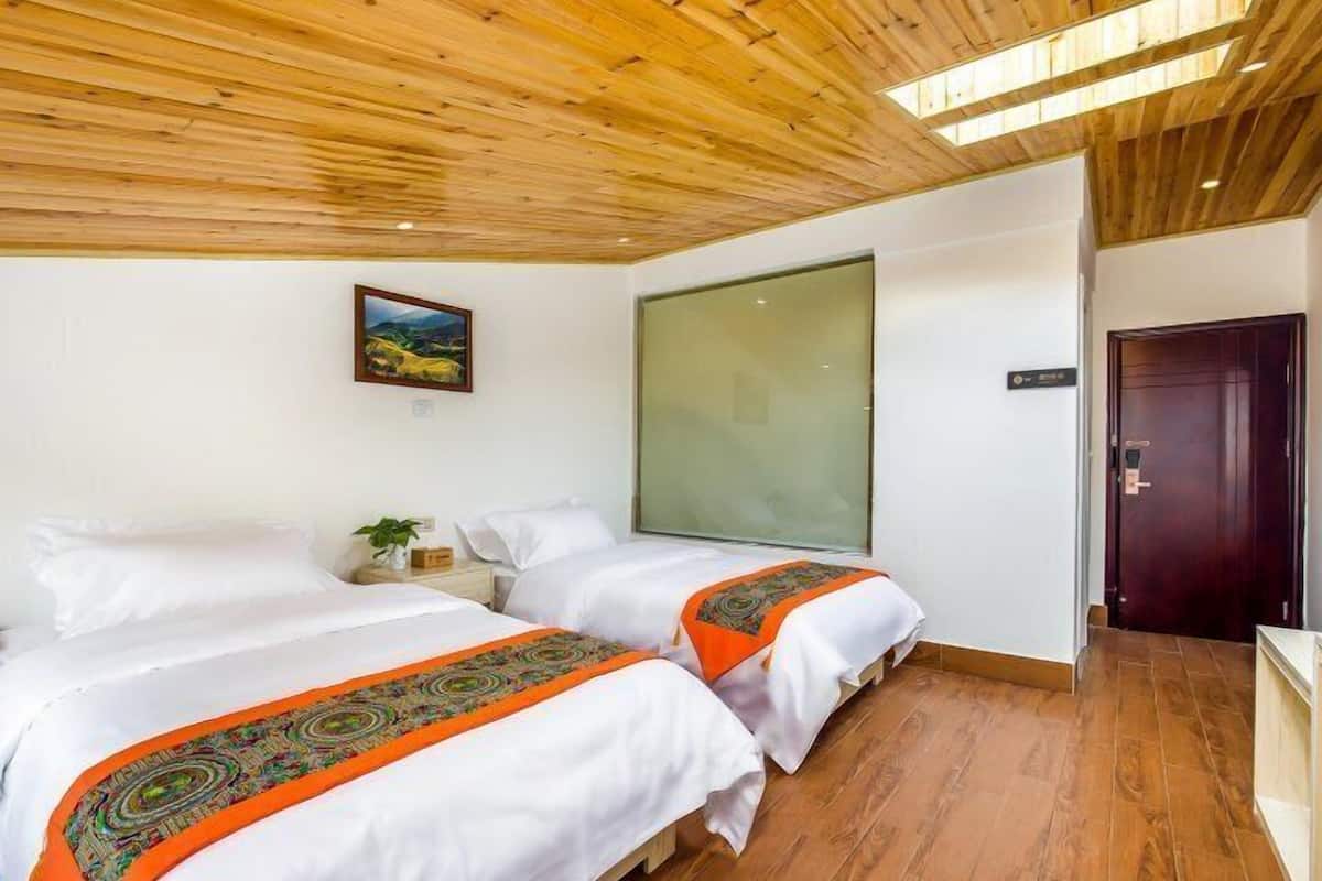 Habitación con 2 camas individuales | Escritorio y wifi gratis