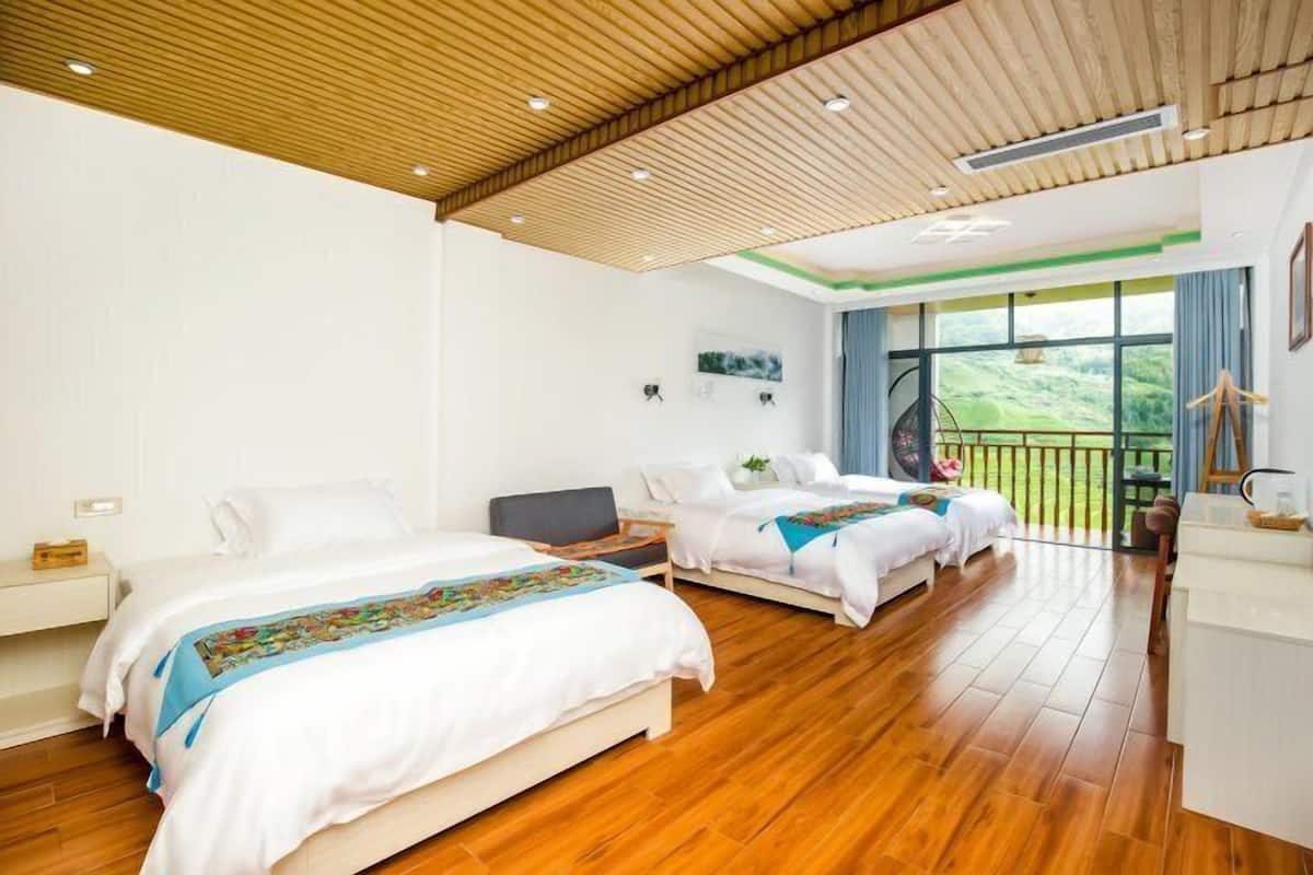 Habitación triple | Escritorio y wifi gratis