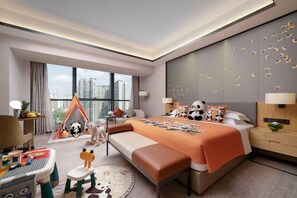 Luxury Double Room, 1 King Bed | Down comforters, minibar, in-room safe, desk