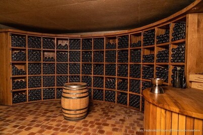 THE SAINT PERE SANCERRE LOGISTIC