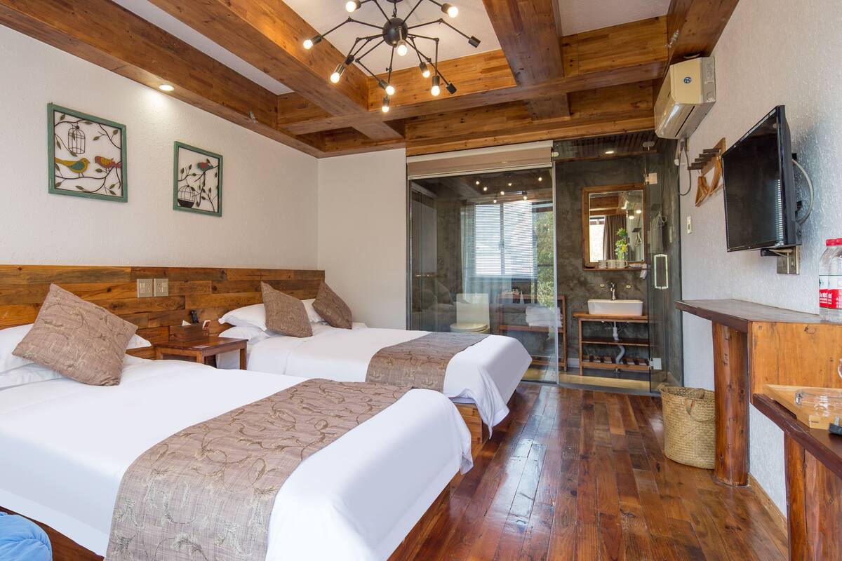 Habitación familiar (Xun You) | Cortinas opacas y wifi gratis
