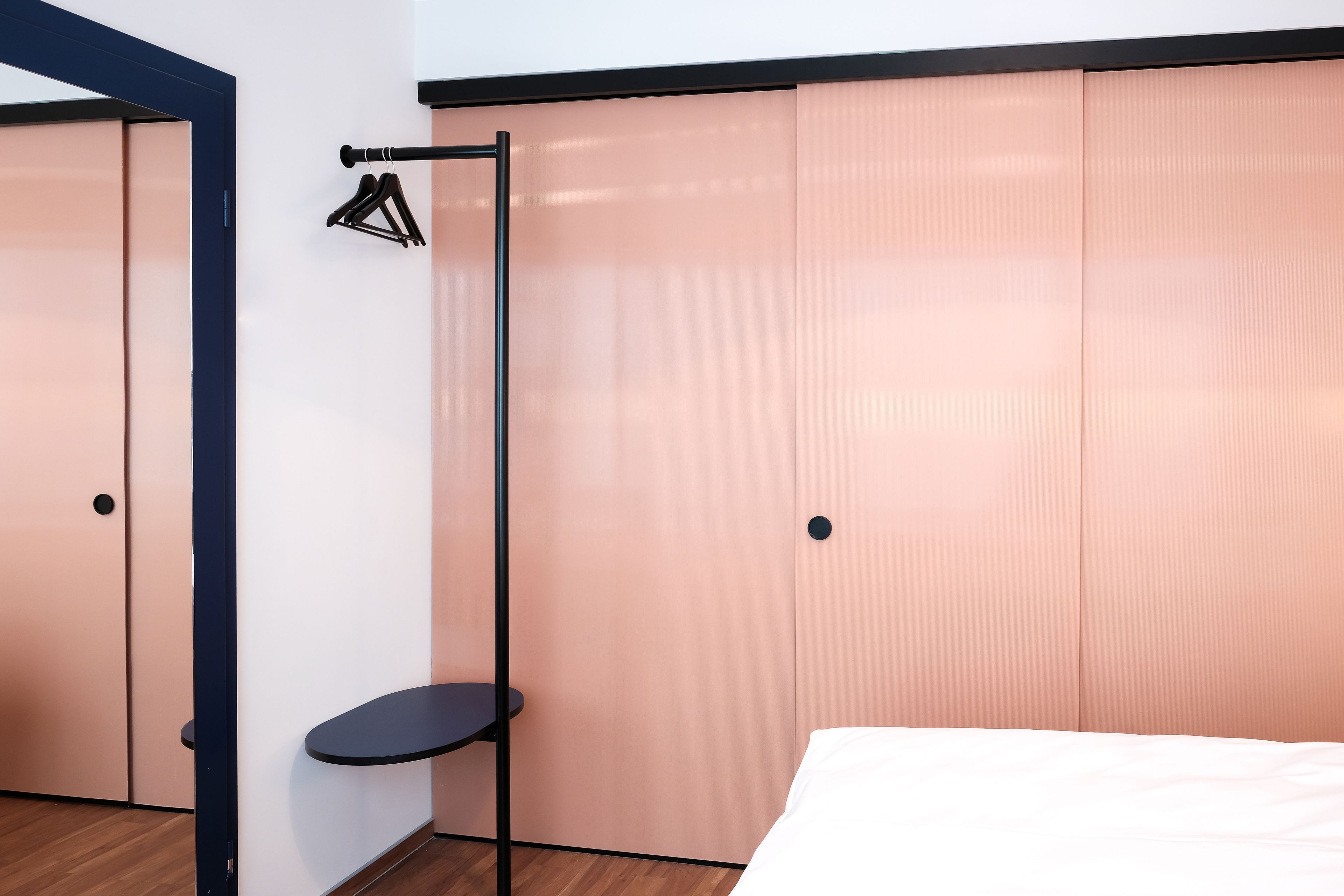 Foto - The Dot | 24/7 Checkin