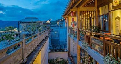 Floral Hotel Tengchong Heshun Hemuju