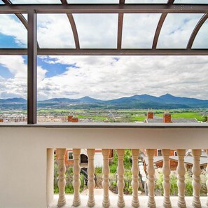 Elite Double Room (Mainland Chinese Citizen Only) | Room amenity - Floral Hotel Tengchong Yishuli Hotspring (Baoshan)