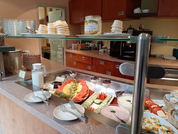 Petit déjeuner buffet compris tous les jours