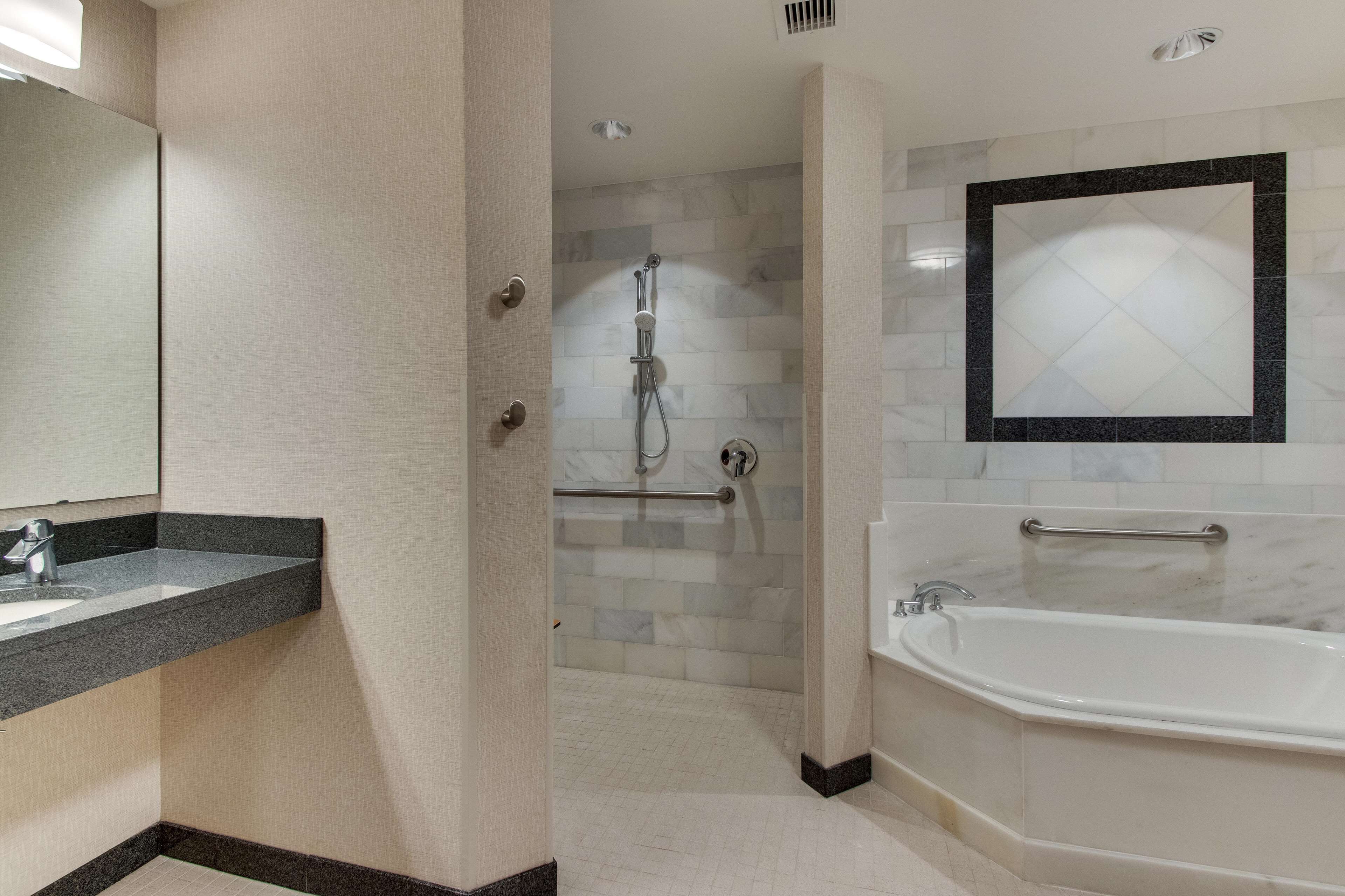 Drury Plaza Nashville