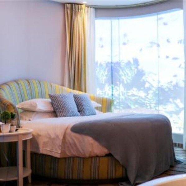 Blackout curtains, free WiFi - Floral Hotel Chongqing Meila (Chongqing)