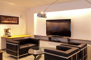 Executive lounge - Yukkura Inn (Aizuwakamatsu)