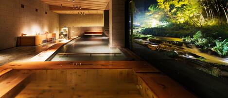 Baño termal público