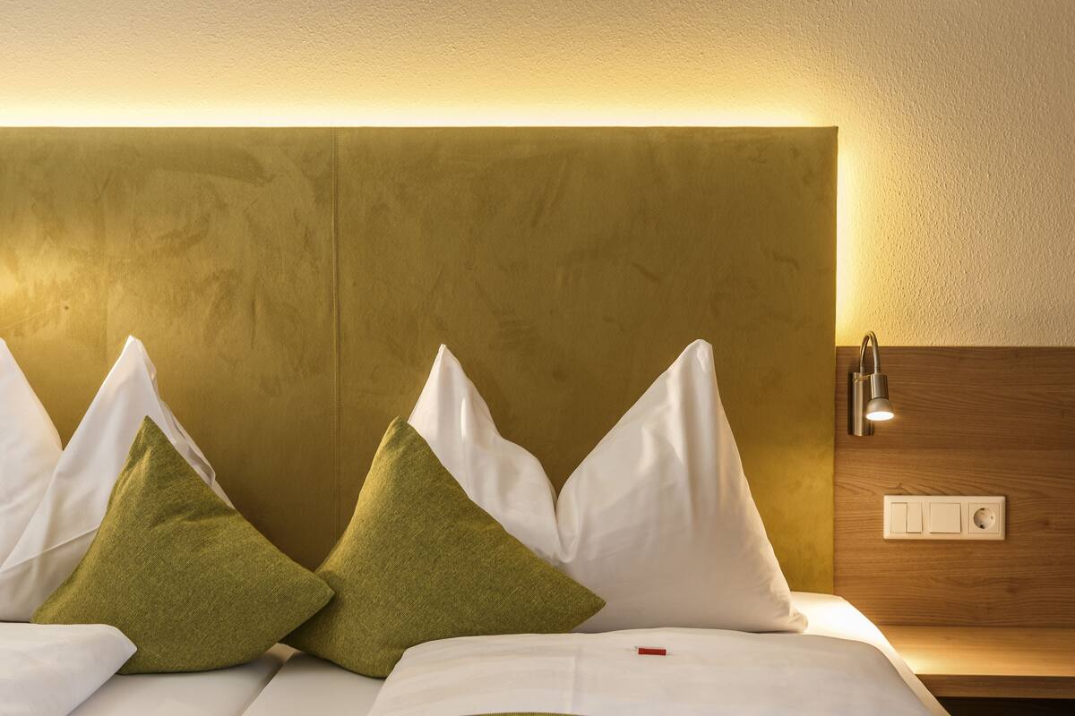 Minibar, in-room safe, blackout curtains, free WiFi