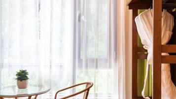 وسيلة راحة في الغرفة