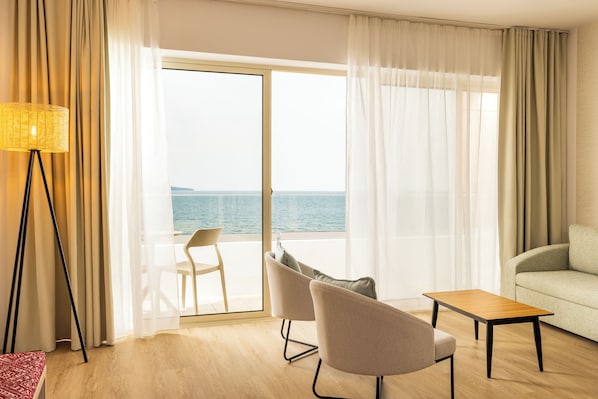 Suite, 1 chambre, balcon, vue mer (My Favorite Club) | Vue de la chambre