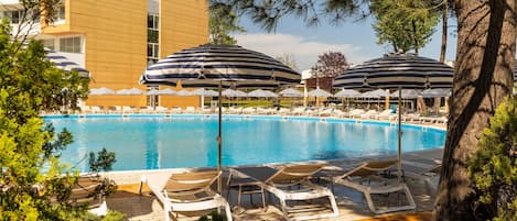 2 outdoor pools, pool umbrellas, sun loungers