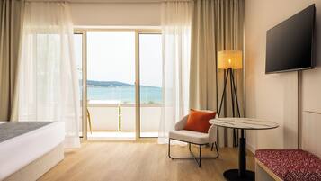 슈피리어 더블룸, 발코니, 바다 전망 | 객실 내 금고, 다리미/다리미판, 무료 WiFi, 침대 시트
