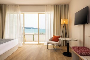 Superior Double Room, Balcony, Sea View | In-room safe, iron/ironing board, free WiFi, bed sheets