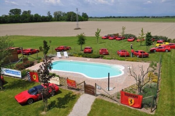 Seasonal outdoor pool