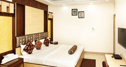 HOTEL MAHAMAYA