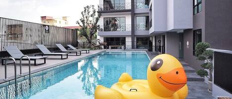 Outdoor pool, pool loungers