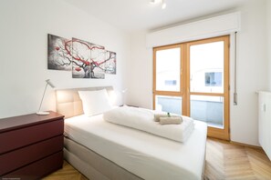 Deluxe Apartment, City View | Frette Italian sheets, premium bedding, individually decorated - Apartment Duomo (Bolzano)