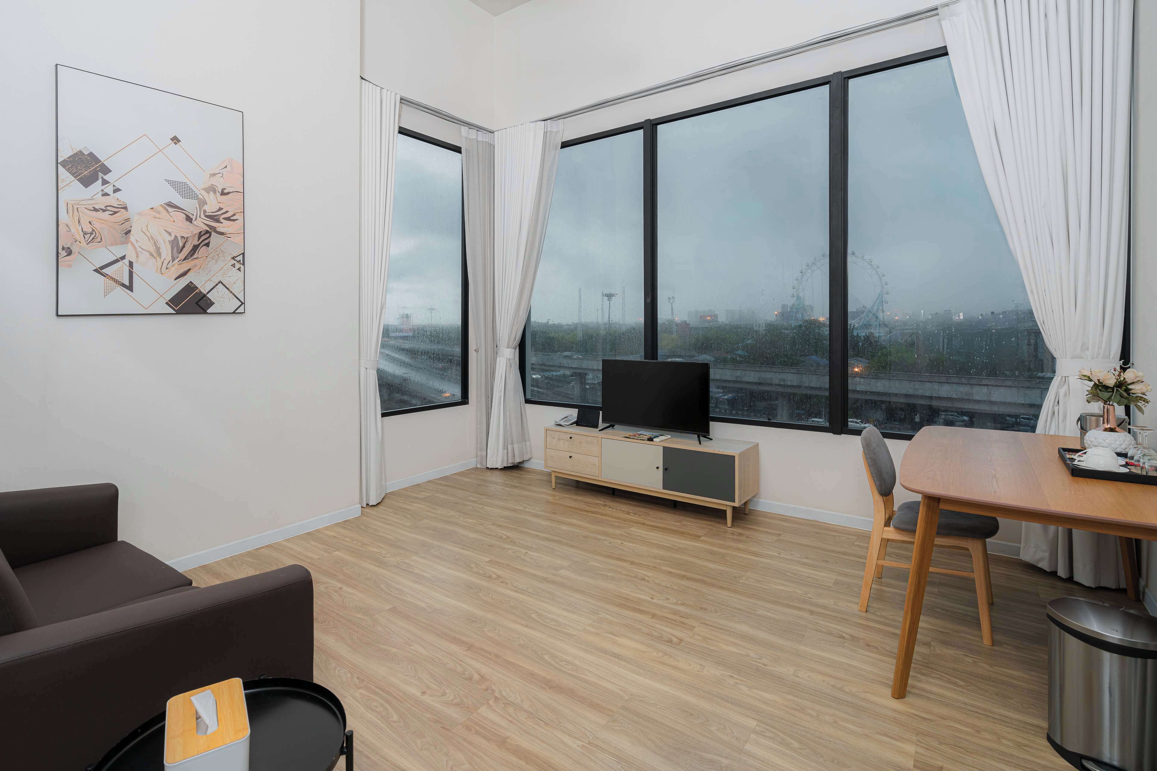 Photo - SureStay by Best Western Bangkok Ramintra