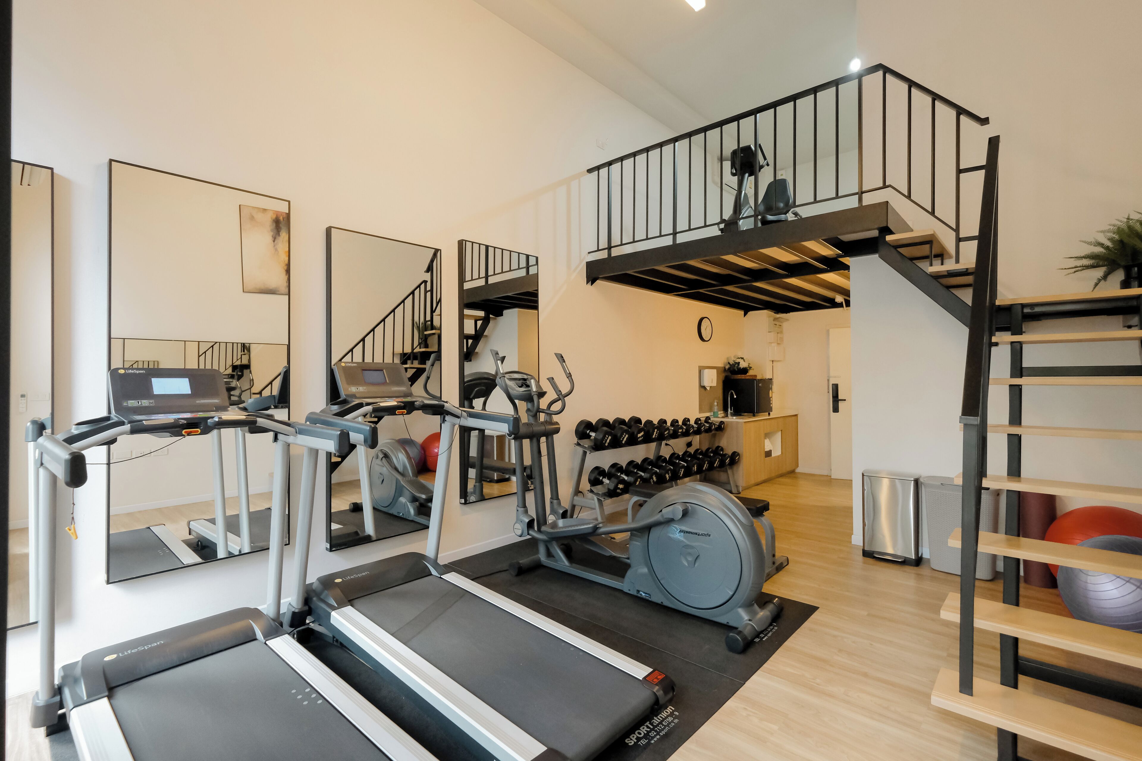 Foto - SureStay by Best Western Bangkok Ramintra