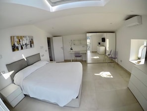 Apartment, 2 Bedrooms, Terrace, Sea View