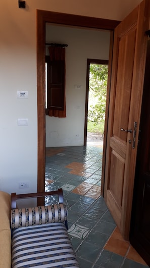 Basic Quadruple Room, Garden View (Verde) | 1 bedroom, desk, bed sheets - La Torre Rossa (Itri)